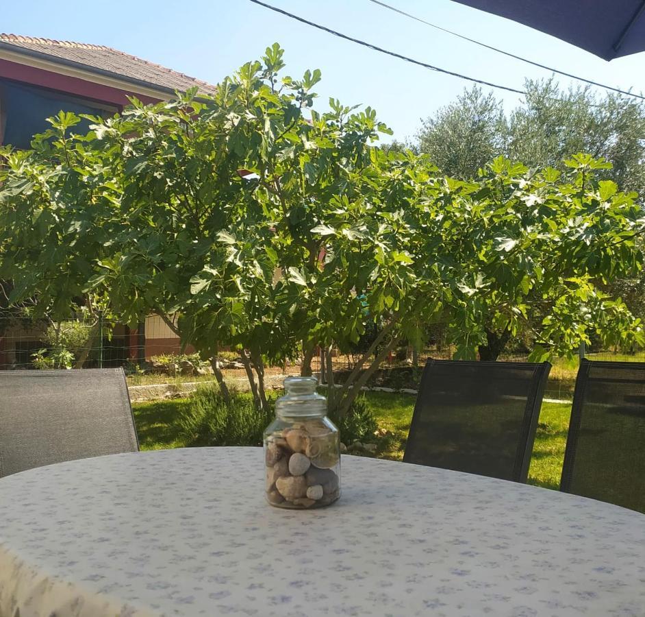 Seline Summer Home Екстер'єр фото
