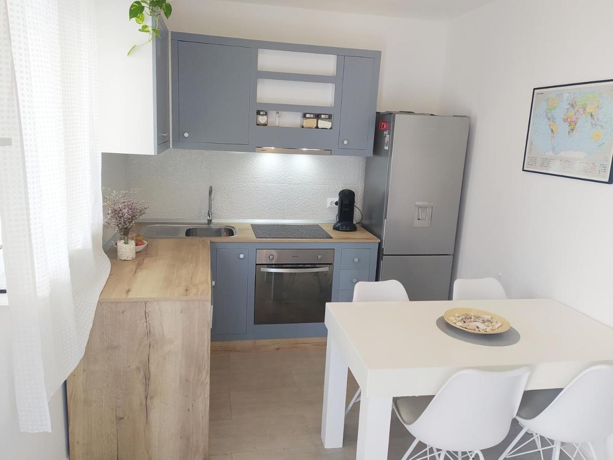 Seline Summer Home Екстер'єр фото