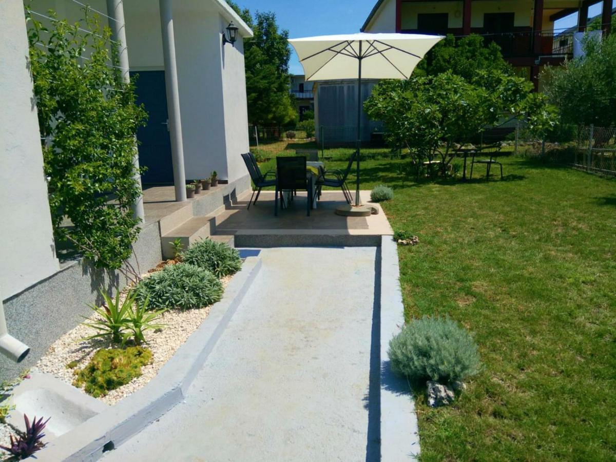 Seline Summer Home Екстер'єр фото
